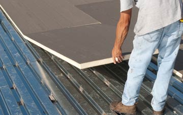 benefits of insulating Ardroag flat roofing